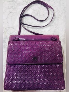 Vintage 90’s Bottega Veneta Purple Intrecciato Leather Crossbody Bag